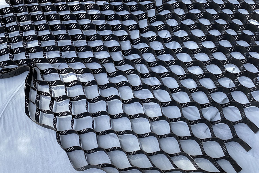 geocell vs geogrid